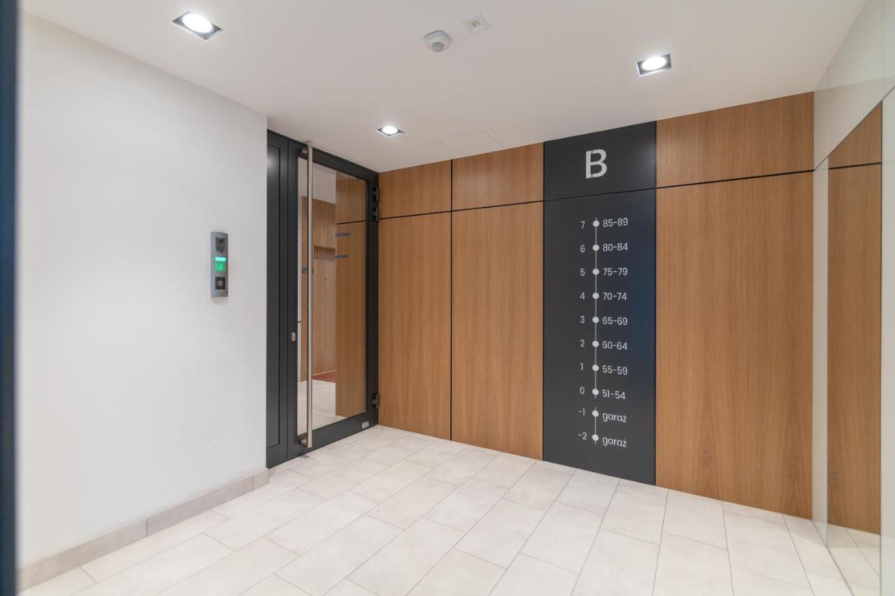 Warsaw Spire Stylish Apartament 外观 照片